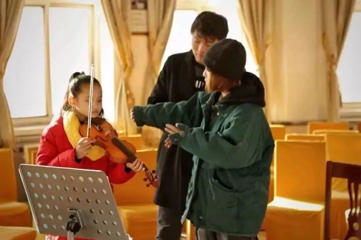 大陆公益短片《朵儿》：妈，我不想学小提琴……