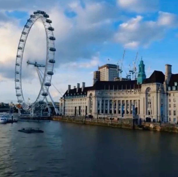 你写脚本，AI自动剪视频：13分钟完成剪辑师7小时创作，清华北航联手打造，丘成桐参与其中